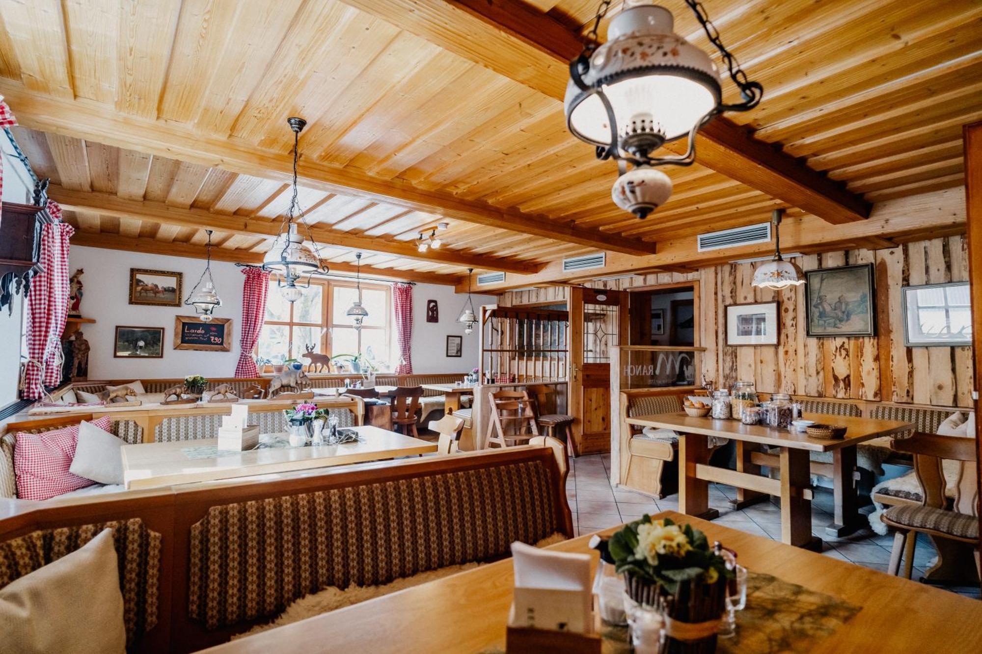 Landhotel Zum Matthiasl Bischofsreut Екстериор снимка