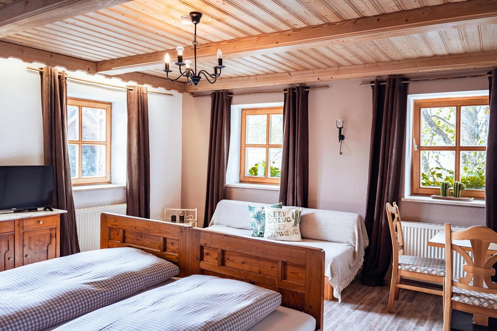 Landhotel Zum Matthiasl Bischofsreut Екстериор снимка