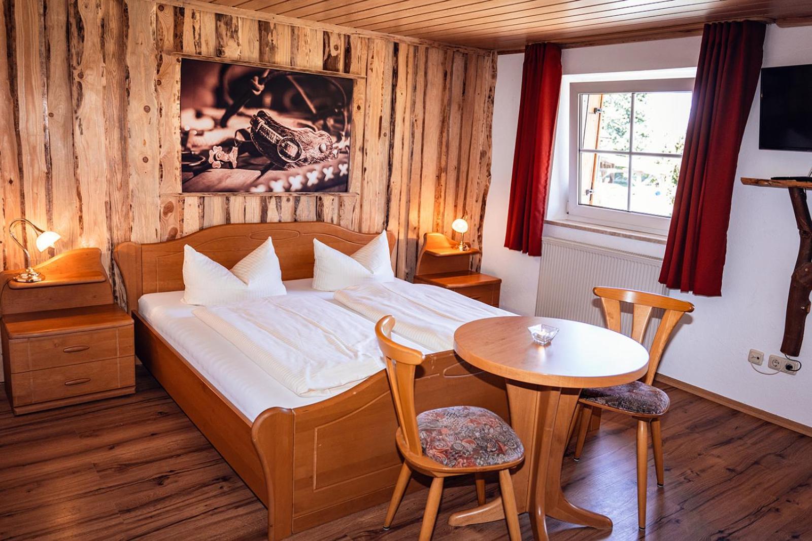 Landhotel Zum Matthiasl Bischofsreut Екстериор снимка