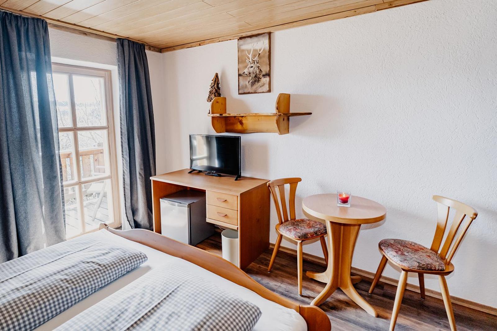 Landhotel Zum Matthiasl Bischofsreut Екстериор снимка